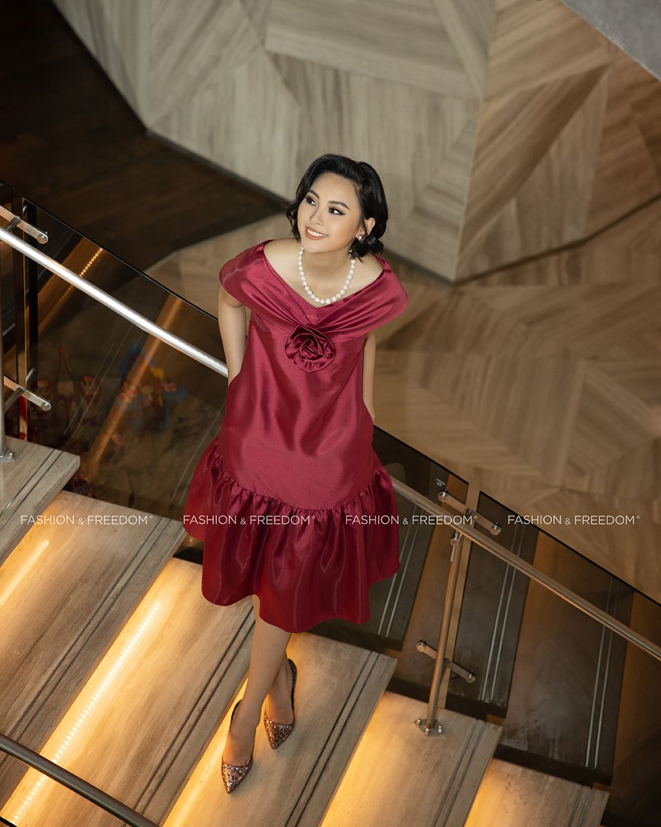 Đầm gấm Đỏ Queen of the night