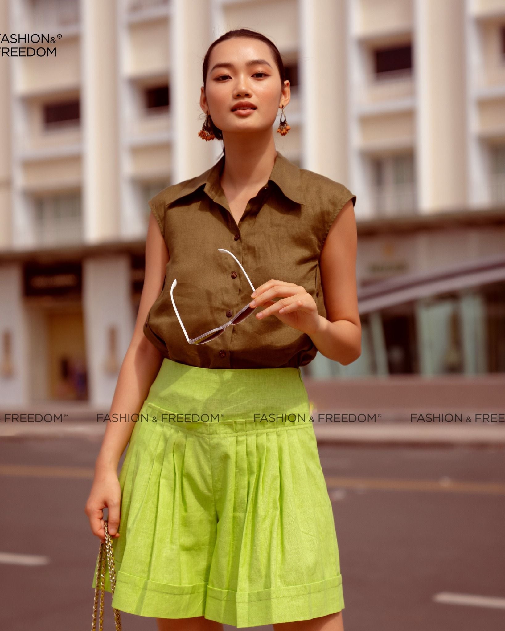 Quần Short Linen Xanh Cốm Autumn Charm