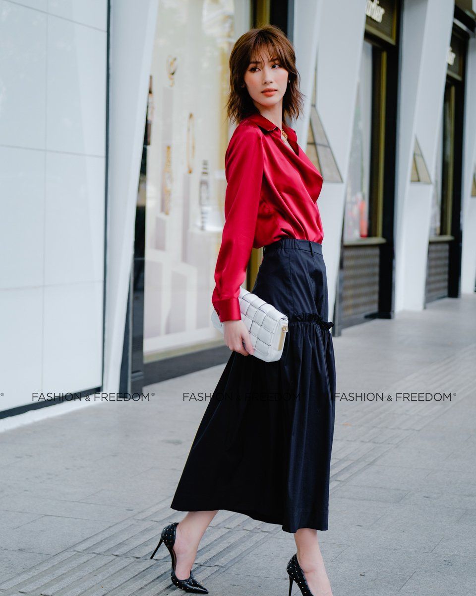 Chân Váy Lụa Đen Hương Mùa Hè