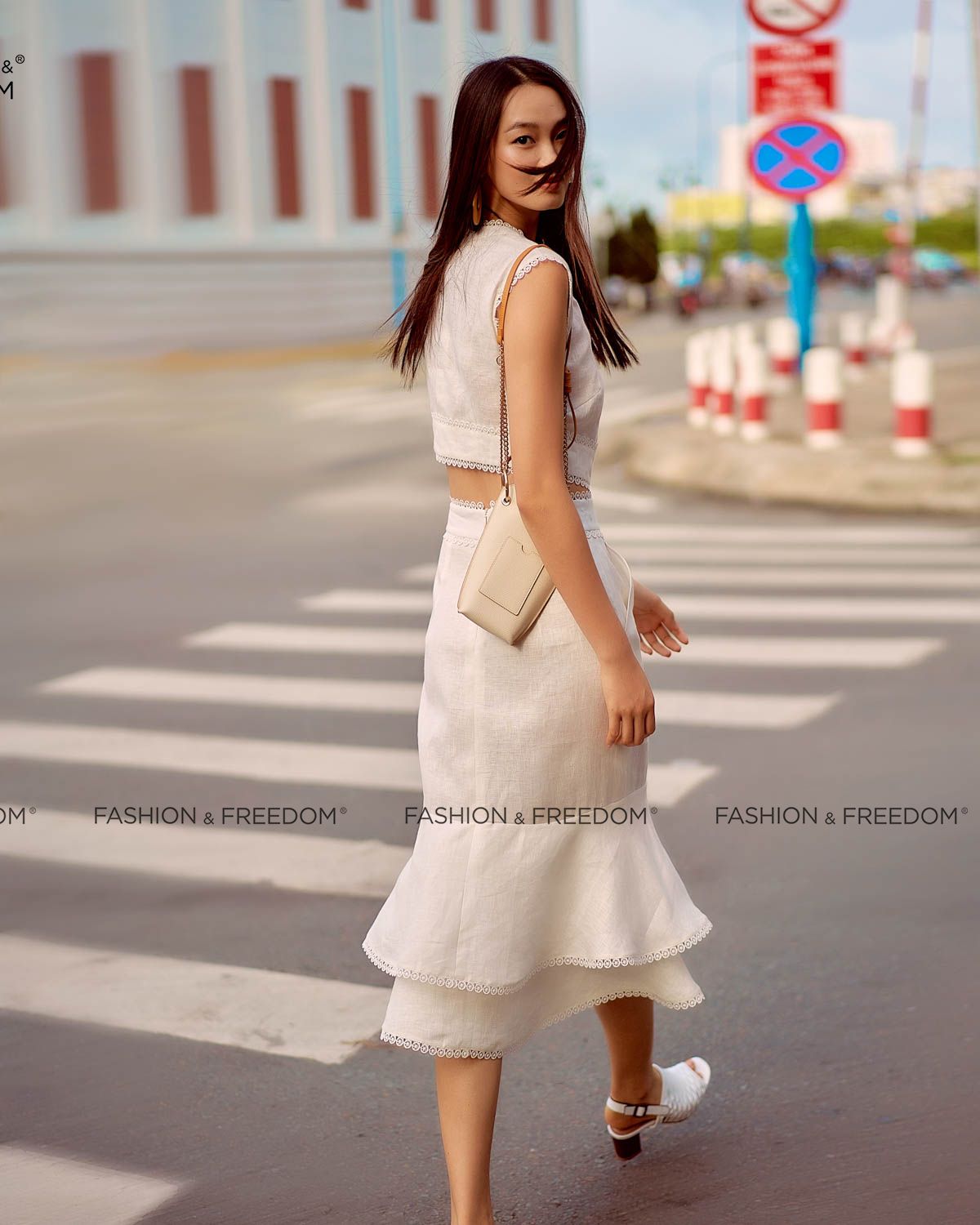 Chân Váy Linen Trắng Summer Muse