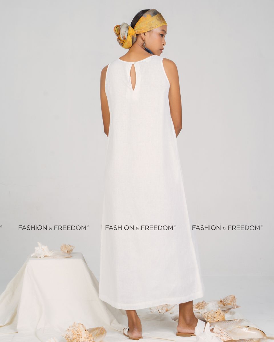 Đầm Linen Trắng New Linen New Horizon