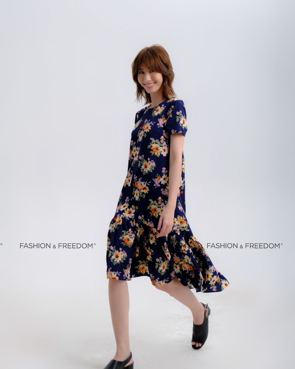 Đầm Lụa Xanh Vàng Có Tay