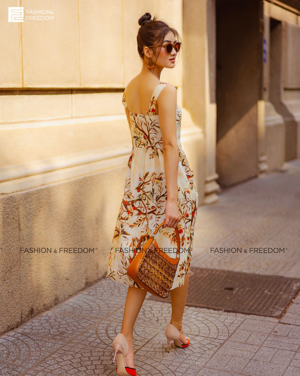 Đầm Linen Kem Hoa Fall Muse