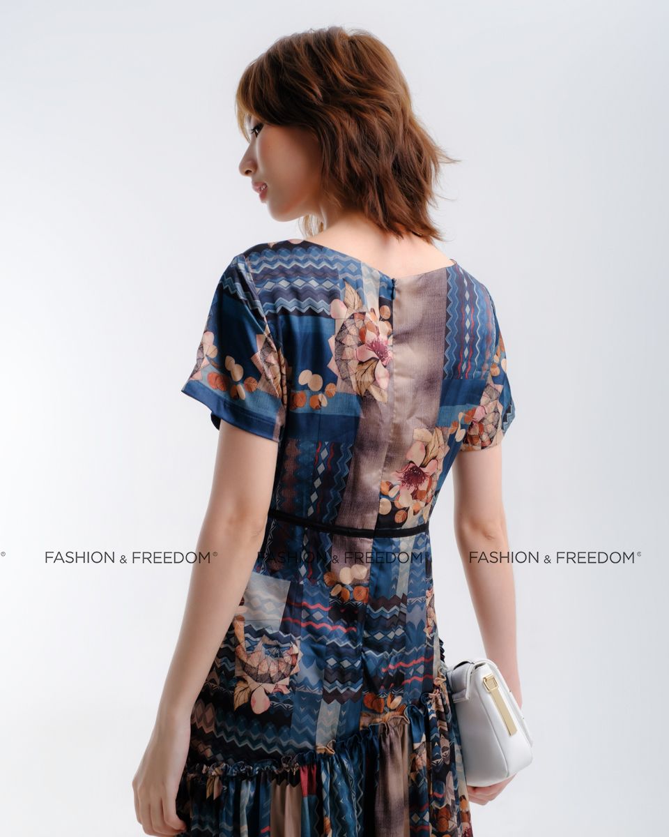 Đầm Lụa Xanh Nâu