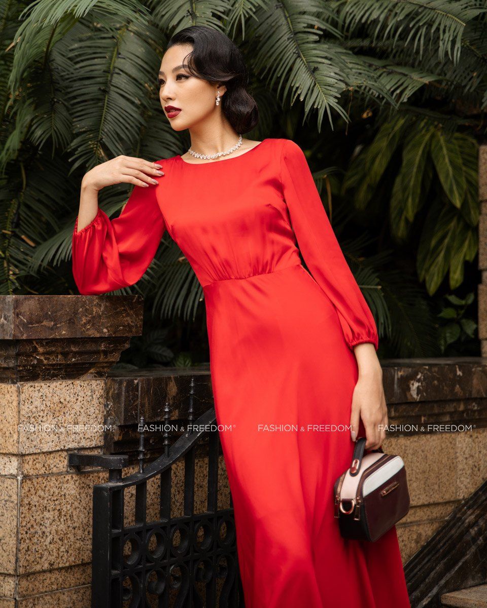 Đầm Lụa Đỏ Starry Nights