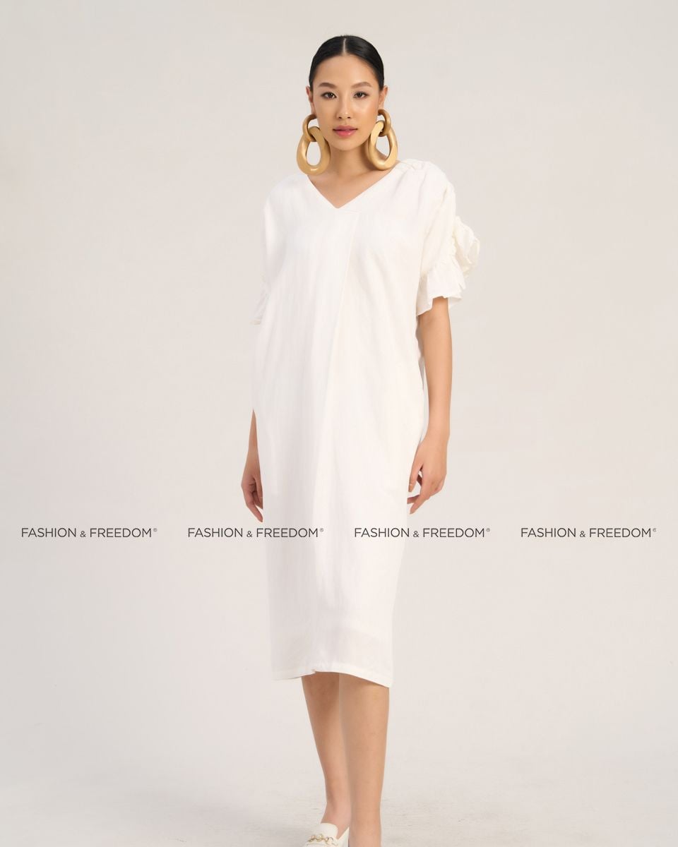 Đầm Trắng Linen Becoming Unveil