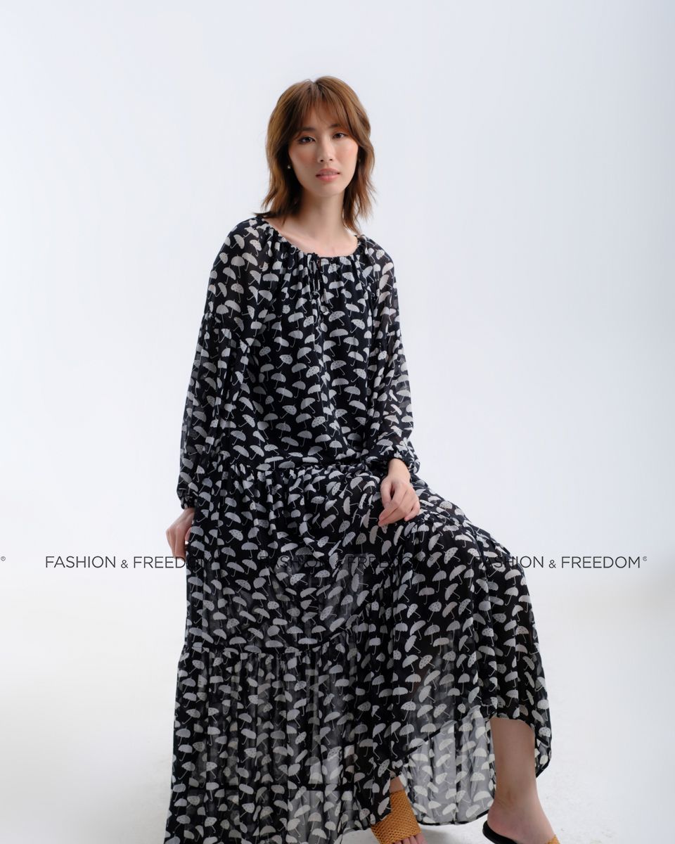 Đầm Voan Đen Hoạt Tiết Hương Mùa Hè