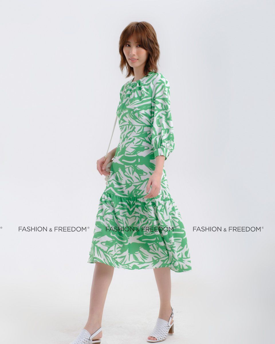 Đầm Lụa Trắng Xanh Hương Mùa Hè