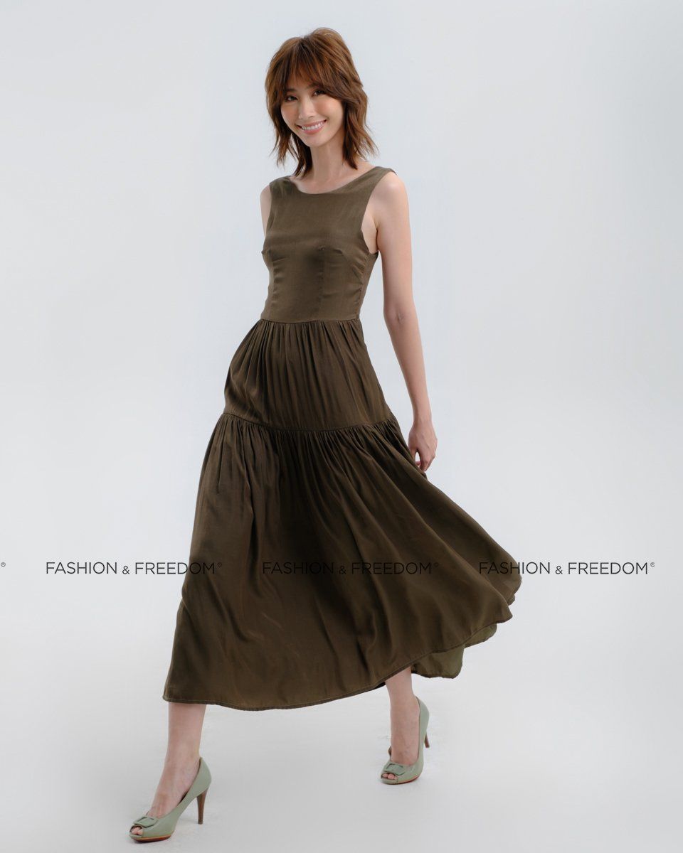 Đầm Lụa Xanh Rêu Hương Mùa Hè