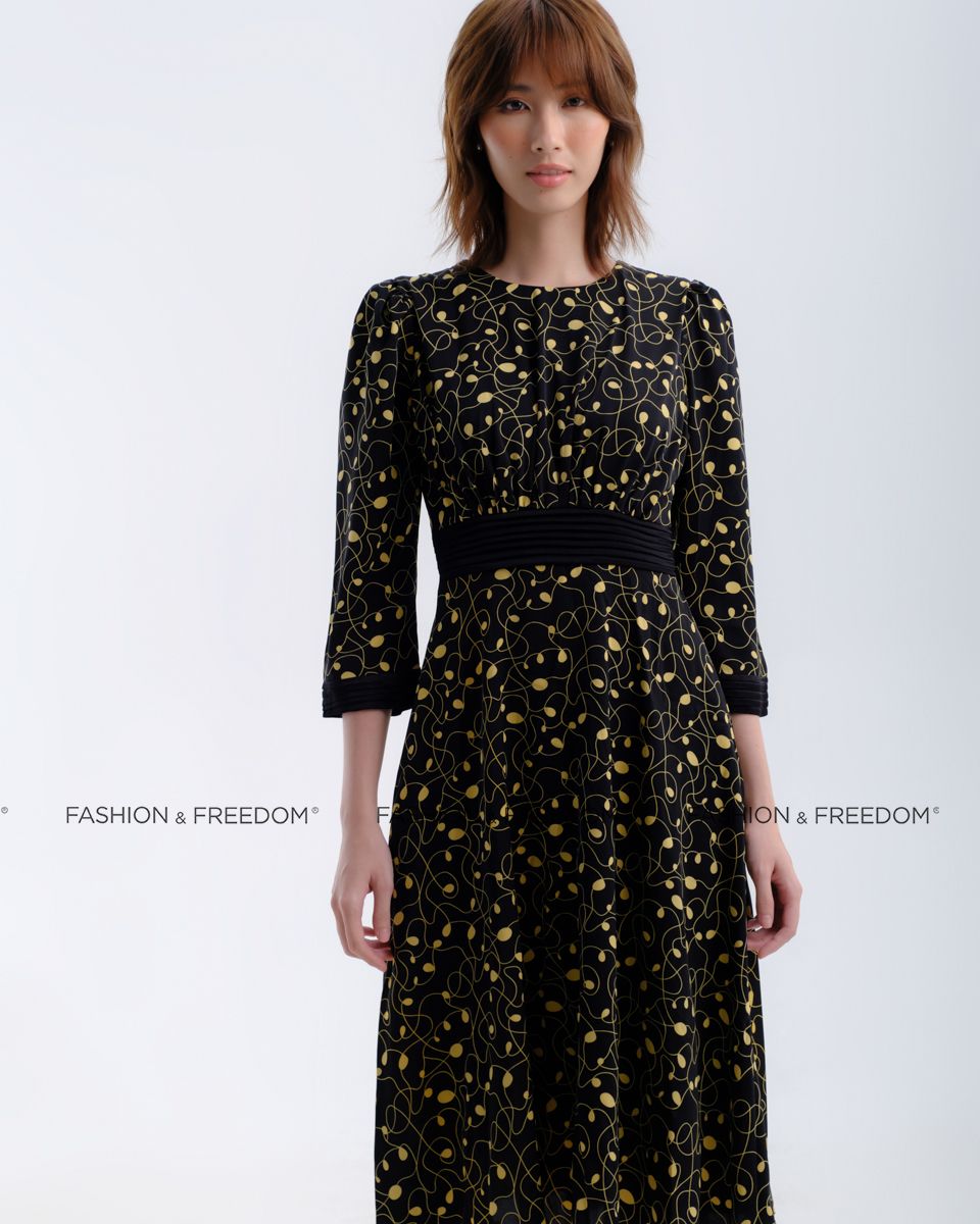 Đầm Lụa Vàng Đen Họa Tiết
