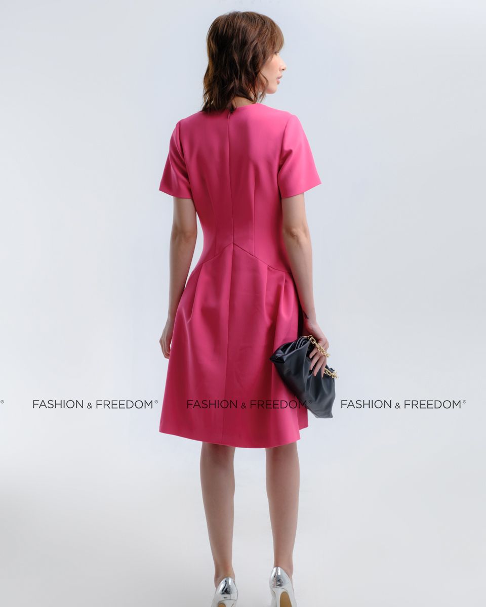 Đầm Gấm Hồng Hương Mùa Hè