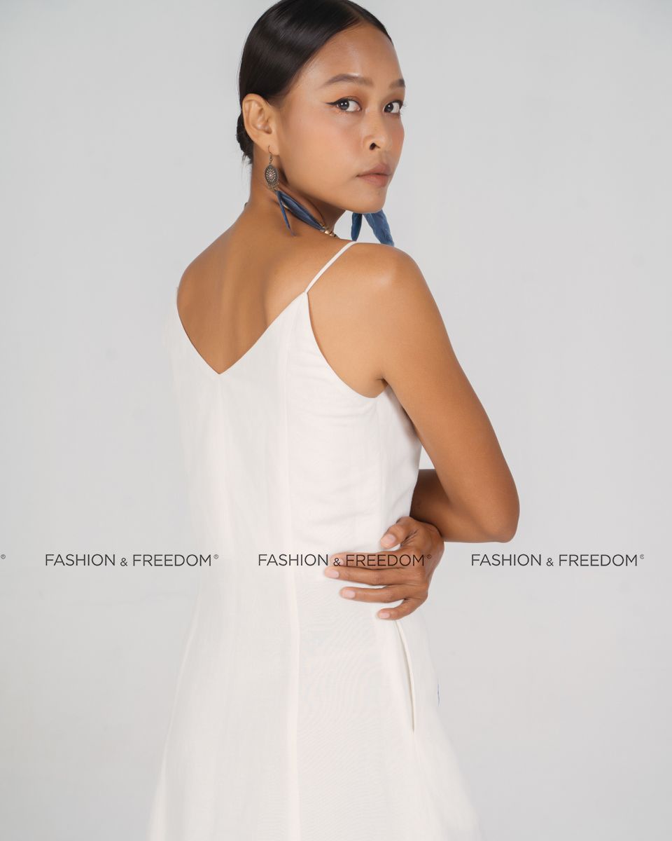 Đầm Linen Trắng New Linen New Horizon