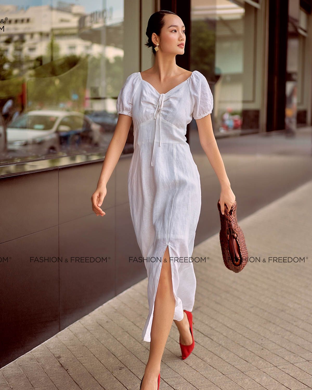 Đầm Linen Trắng Summer Muse