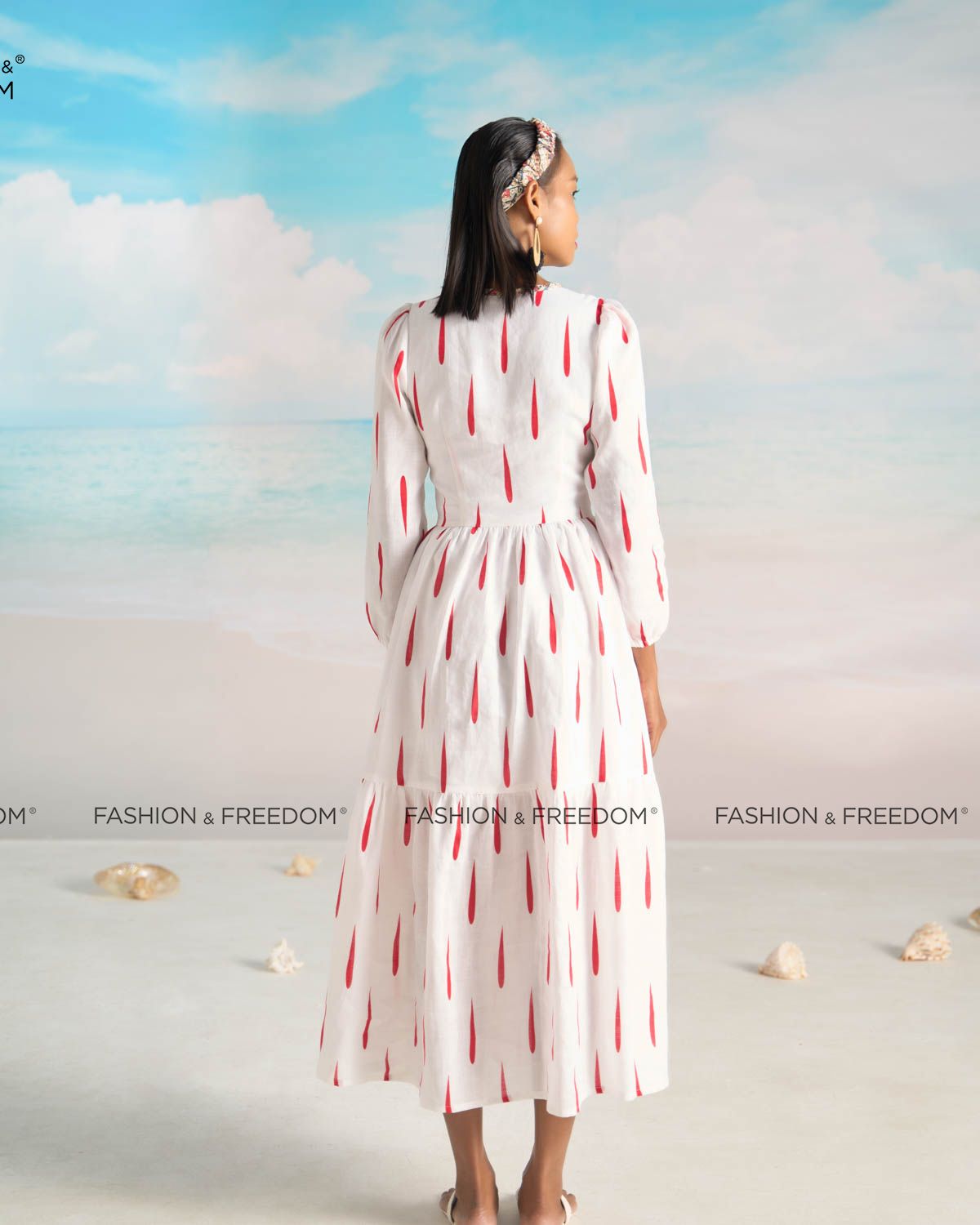 Đầm Linen Trắng Đỏ Bright And Shine