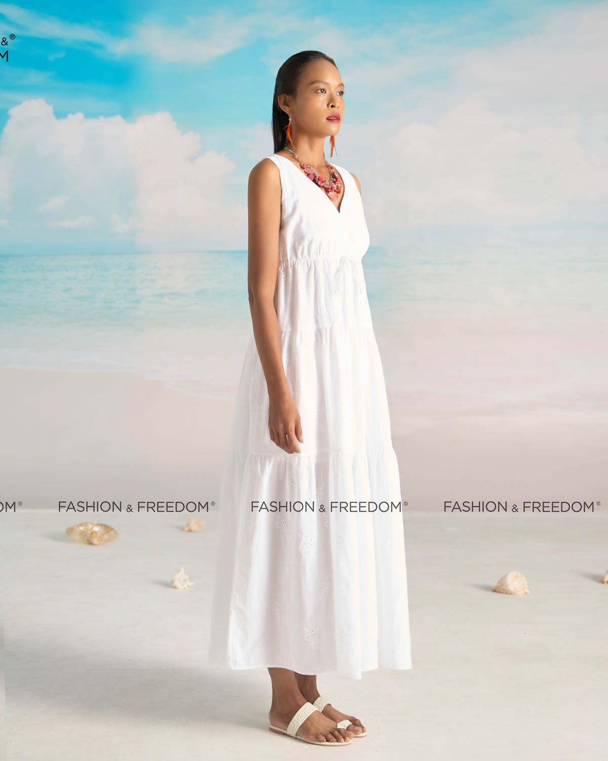 Đầm Cotton Trắng Bright And Shine