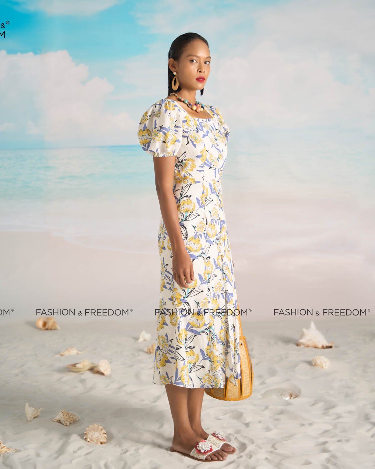 Đầm Linen Trắng Vàng Bright And Shine