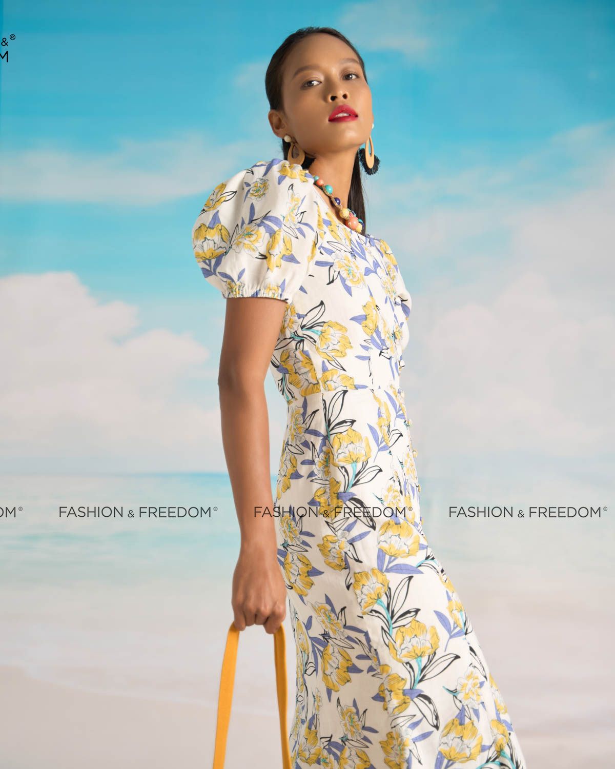 Đầm Linen Trắng Vàng Bright And Shine