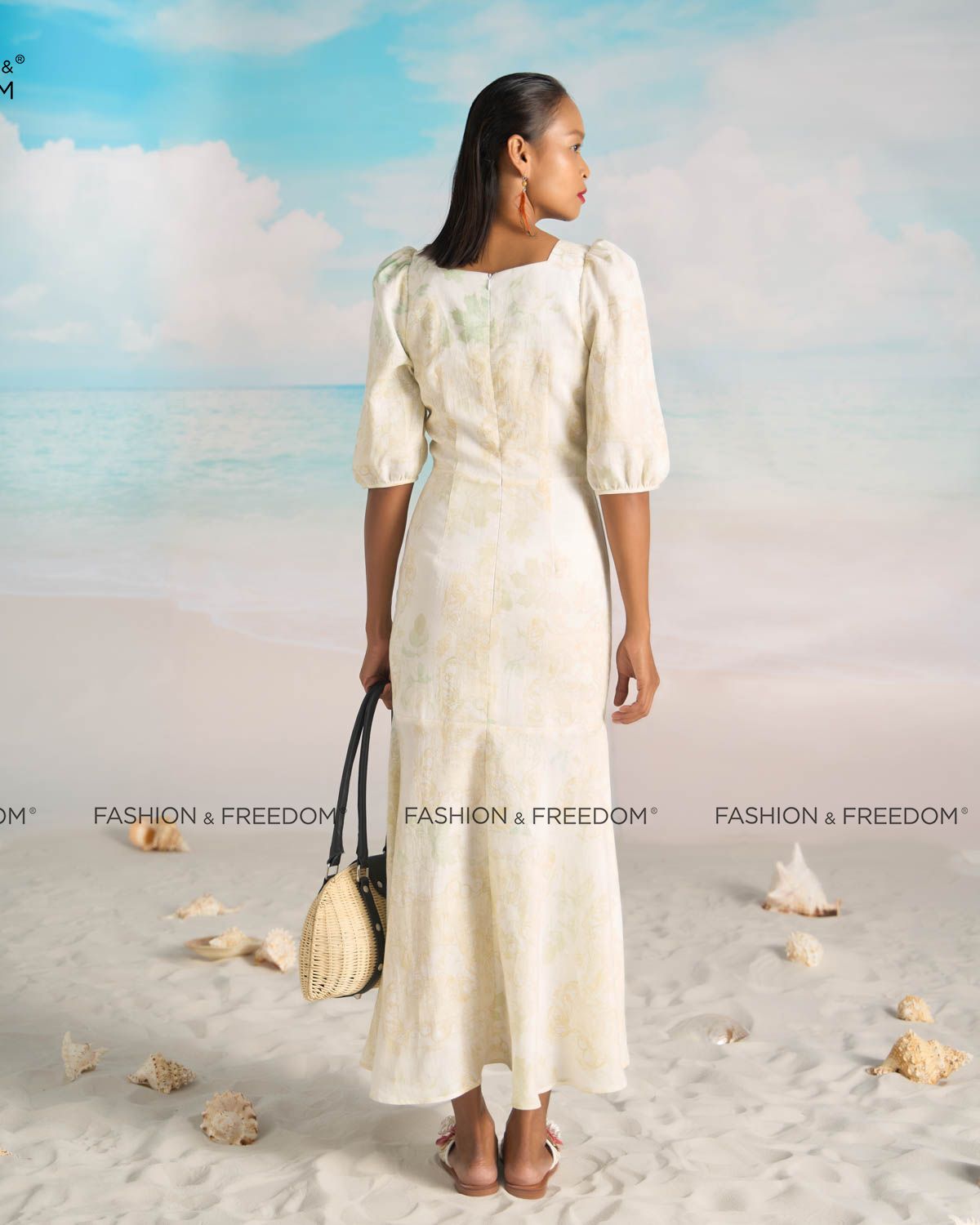 Đầm Linen Kem Họa Tiết Bright And Shine