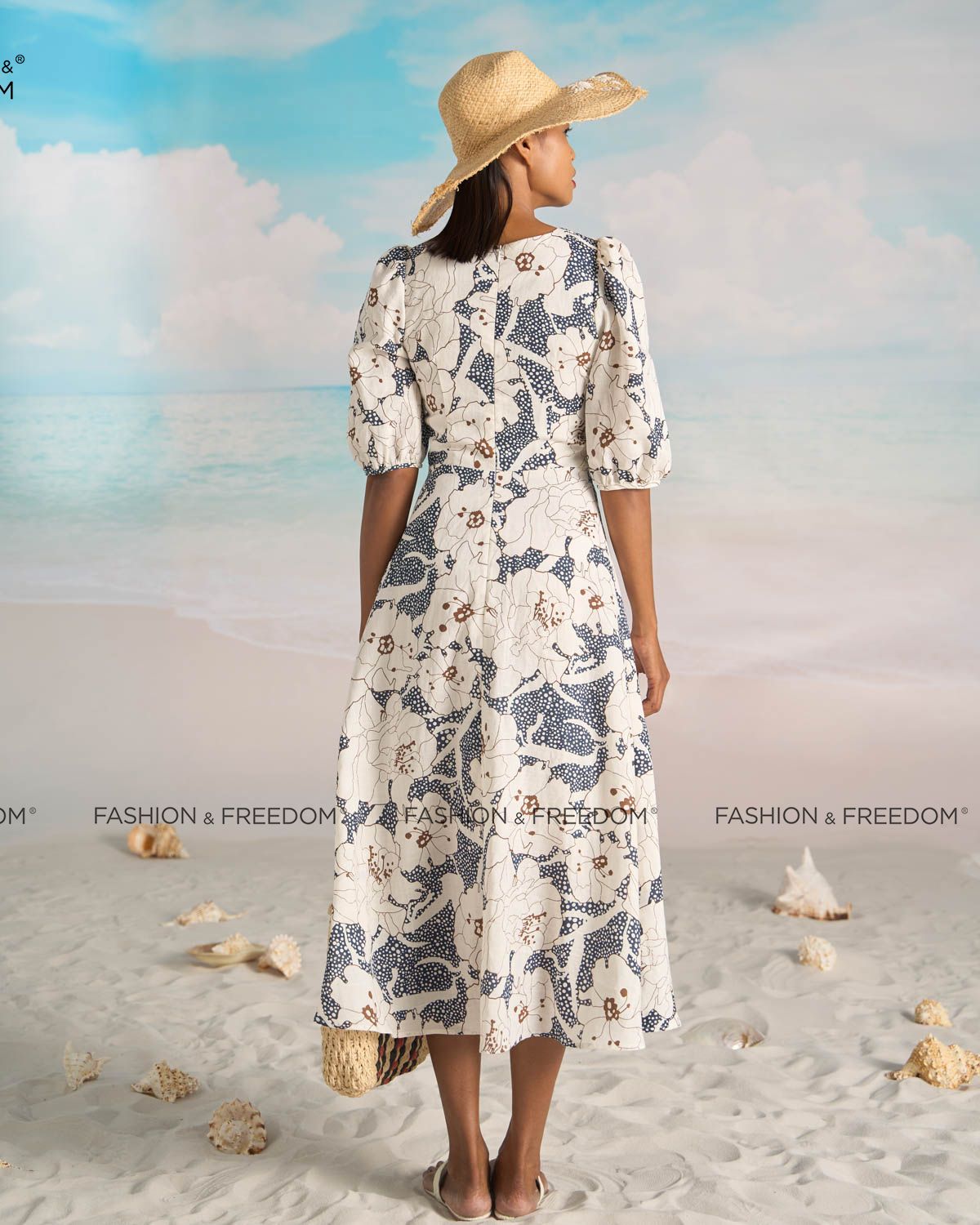 Đầm Linen Trắng Xanh Bright And Shine