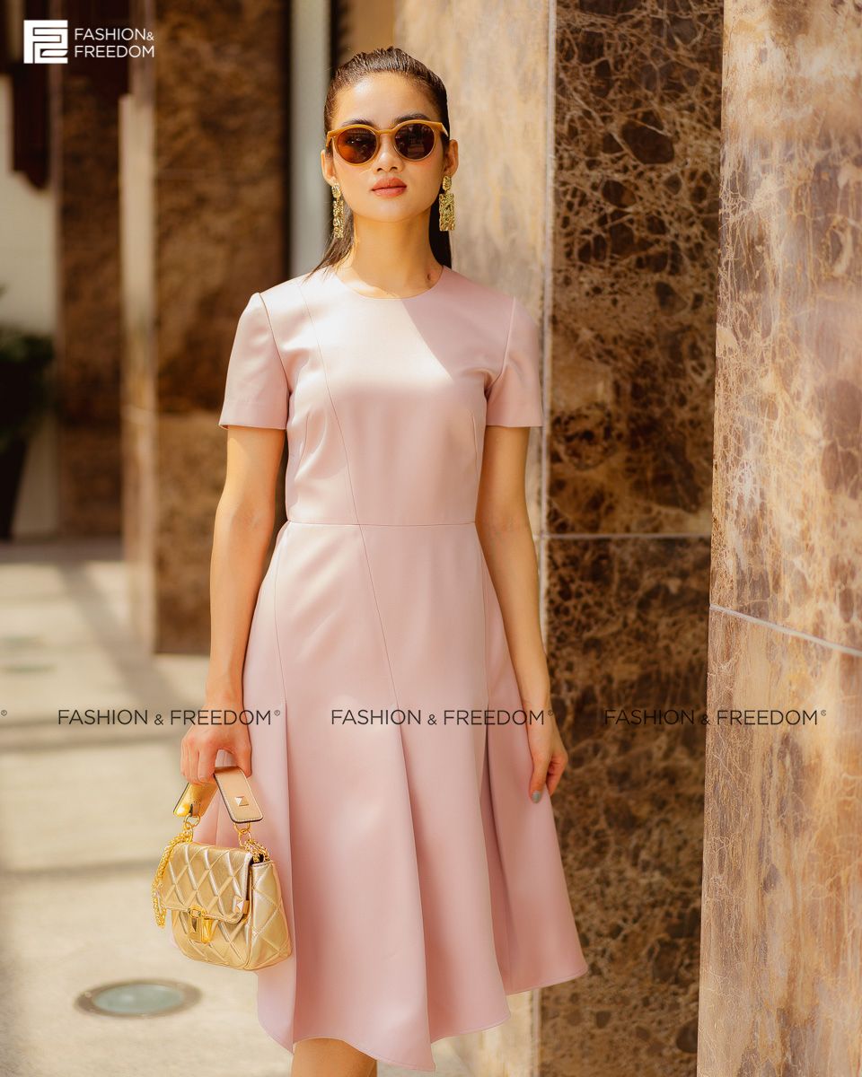 Đầm Gấm Hồng Nhạt Fall Muse