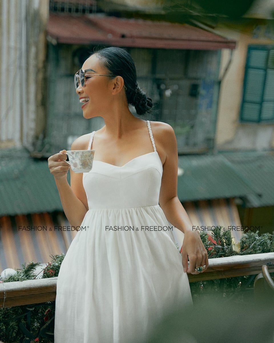 Đầm Linen Trắng Chocolate Fall In Love