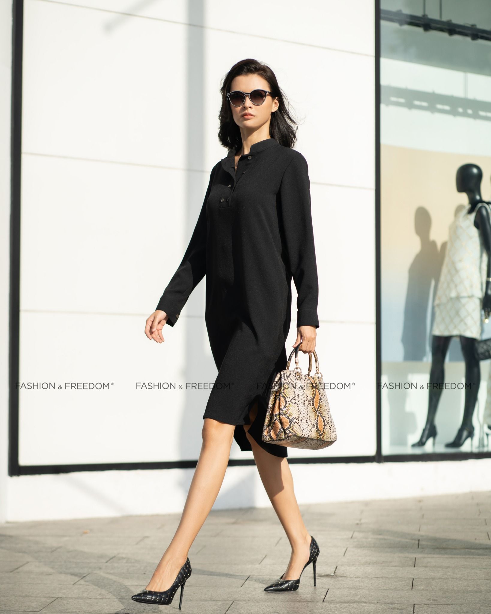 Đầm Lụa Đen Tình Thơ Mùa Thu