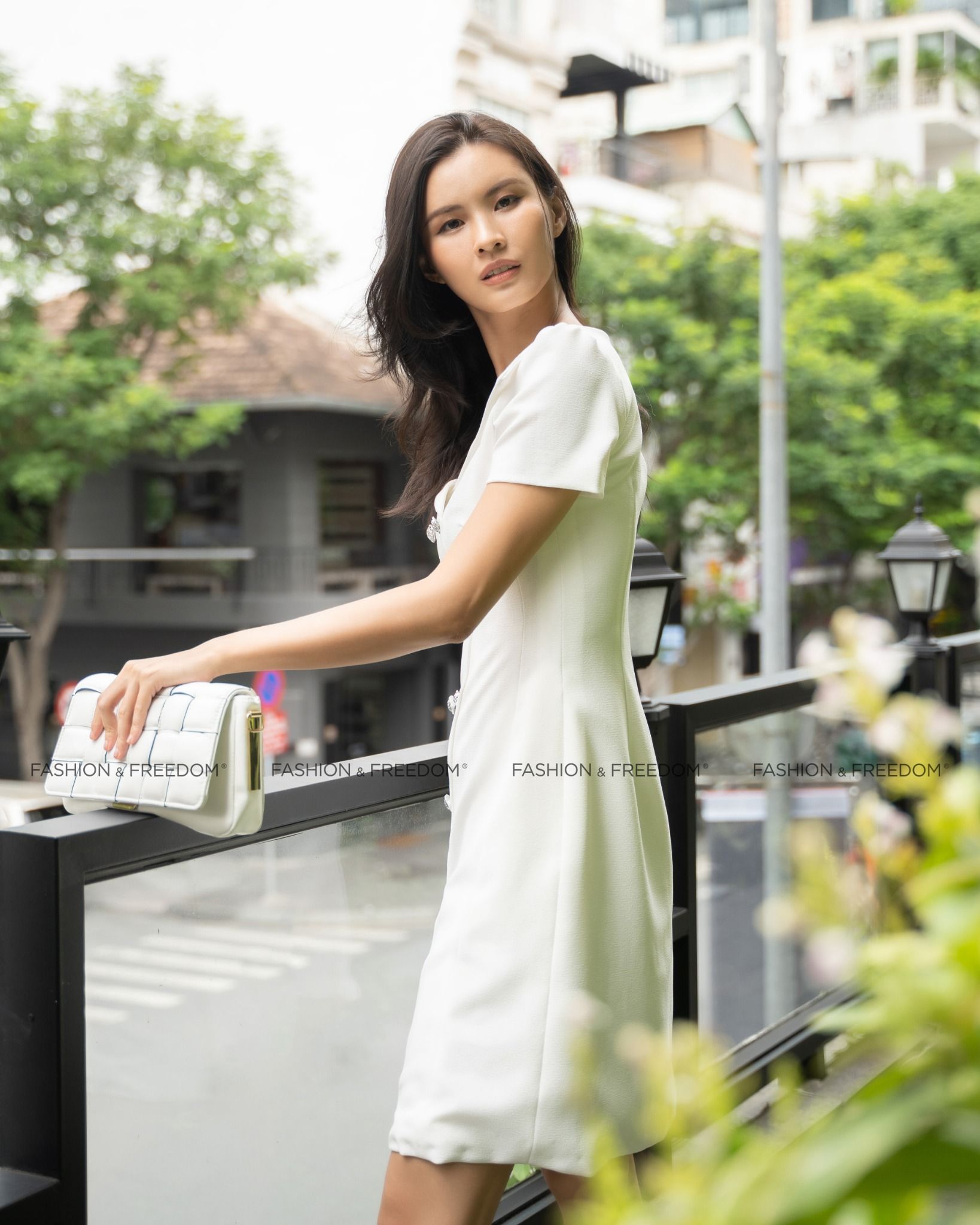 Đầm Lụa Trắng Tình Thơ Mùa Thu