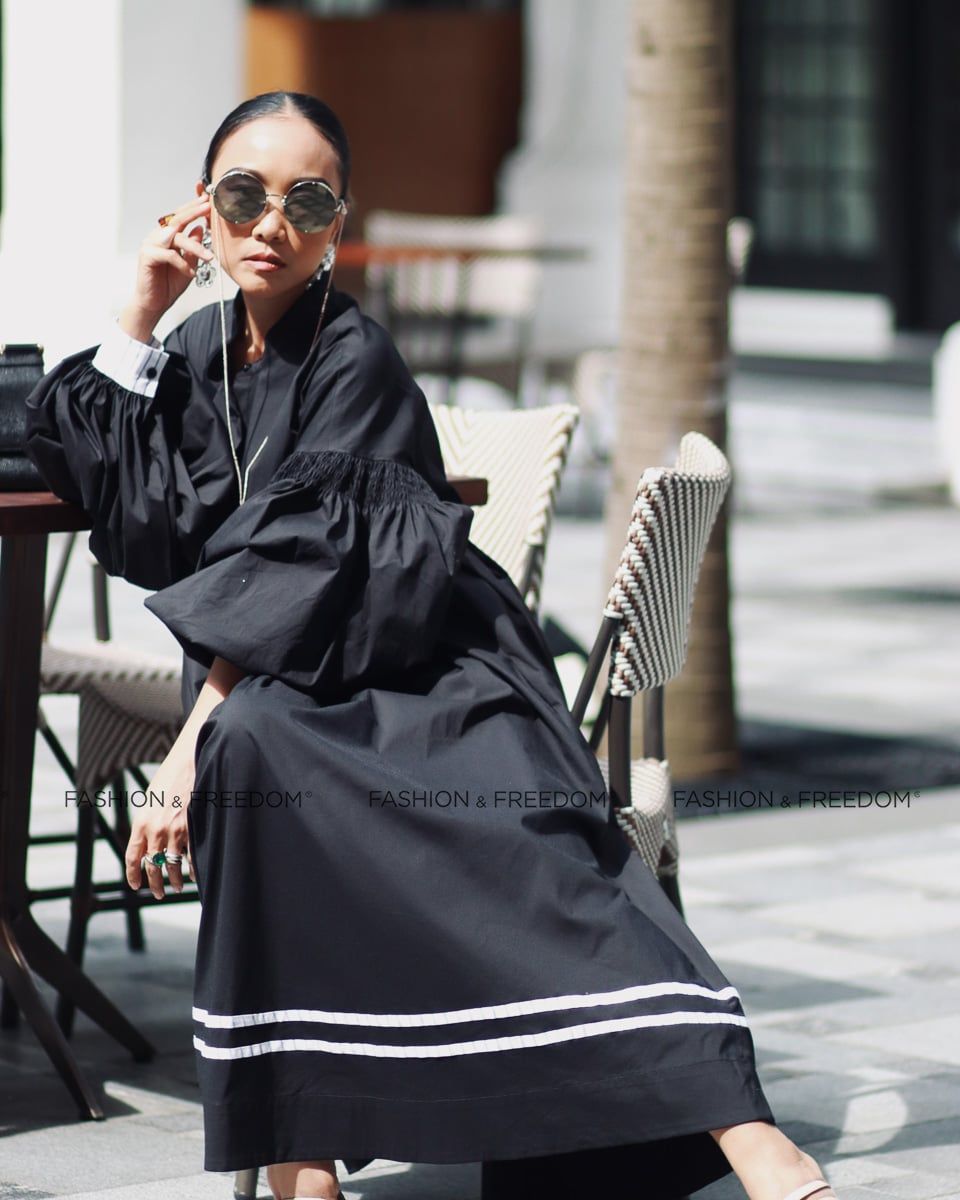 Đầm Kate Đen Chocolate Fall In Love