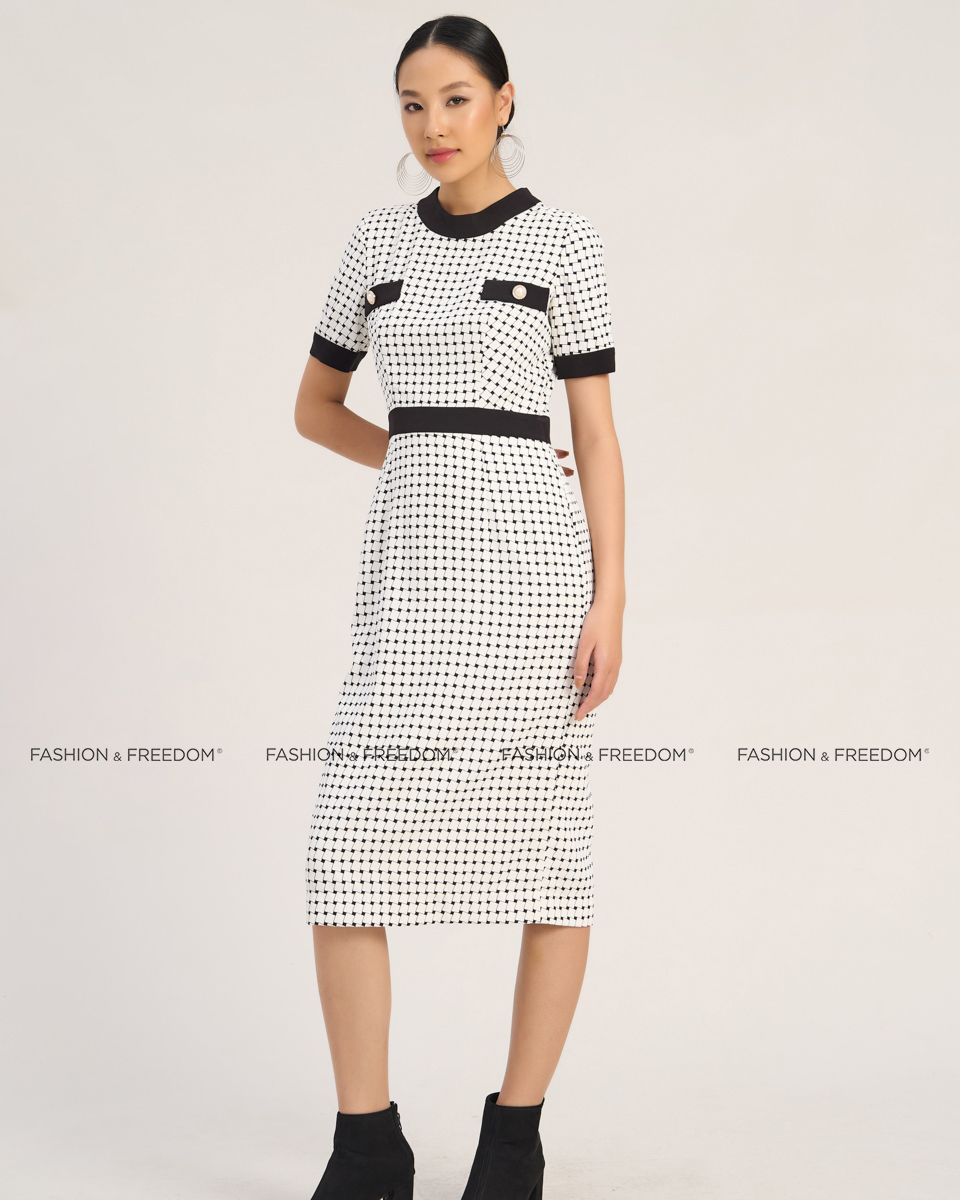 ĐẦM GẤM TRẮNG CA RÔ