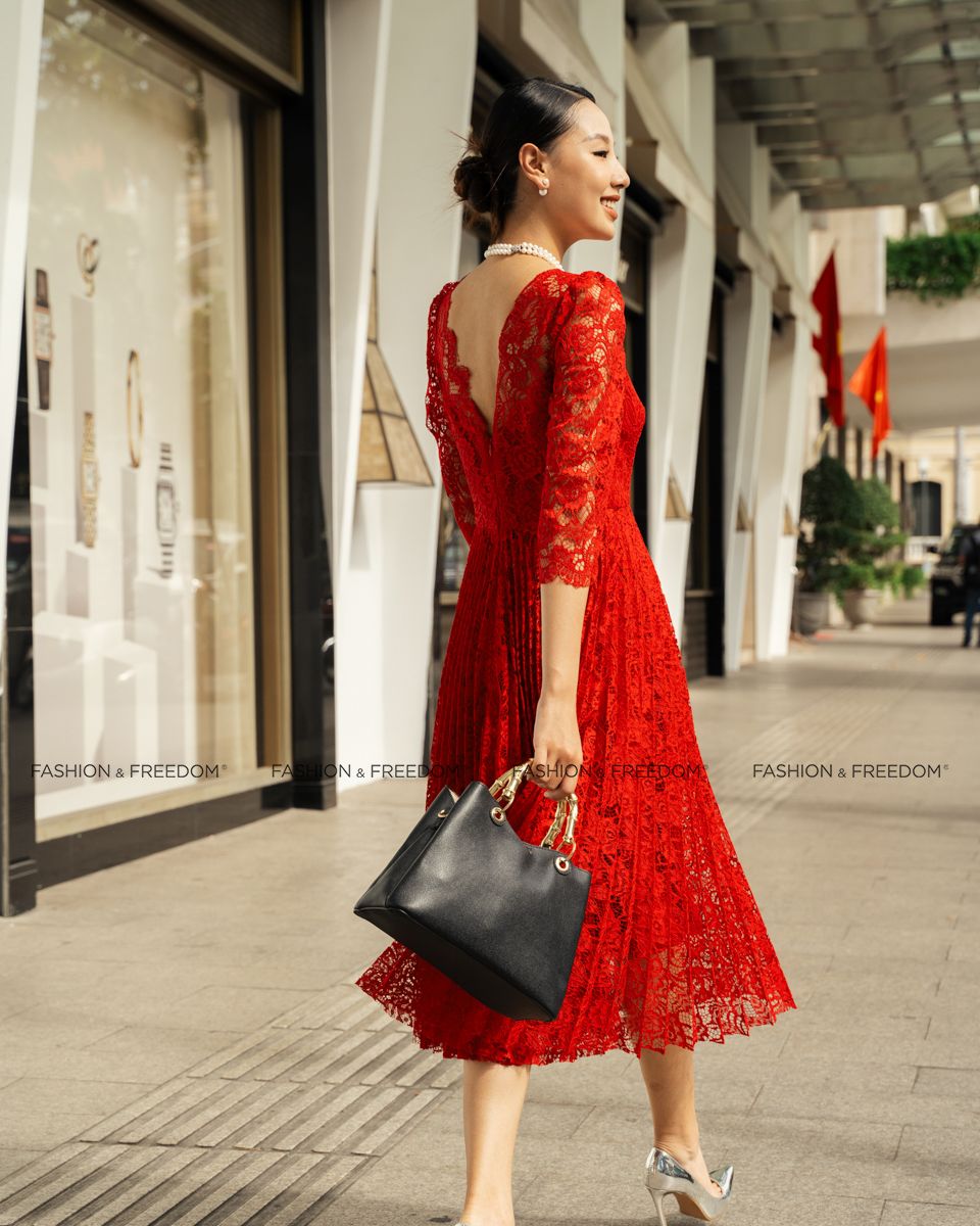 Đầm Ren Nữ Đỏ Có Tay Sắc Màu Tự Do