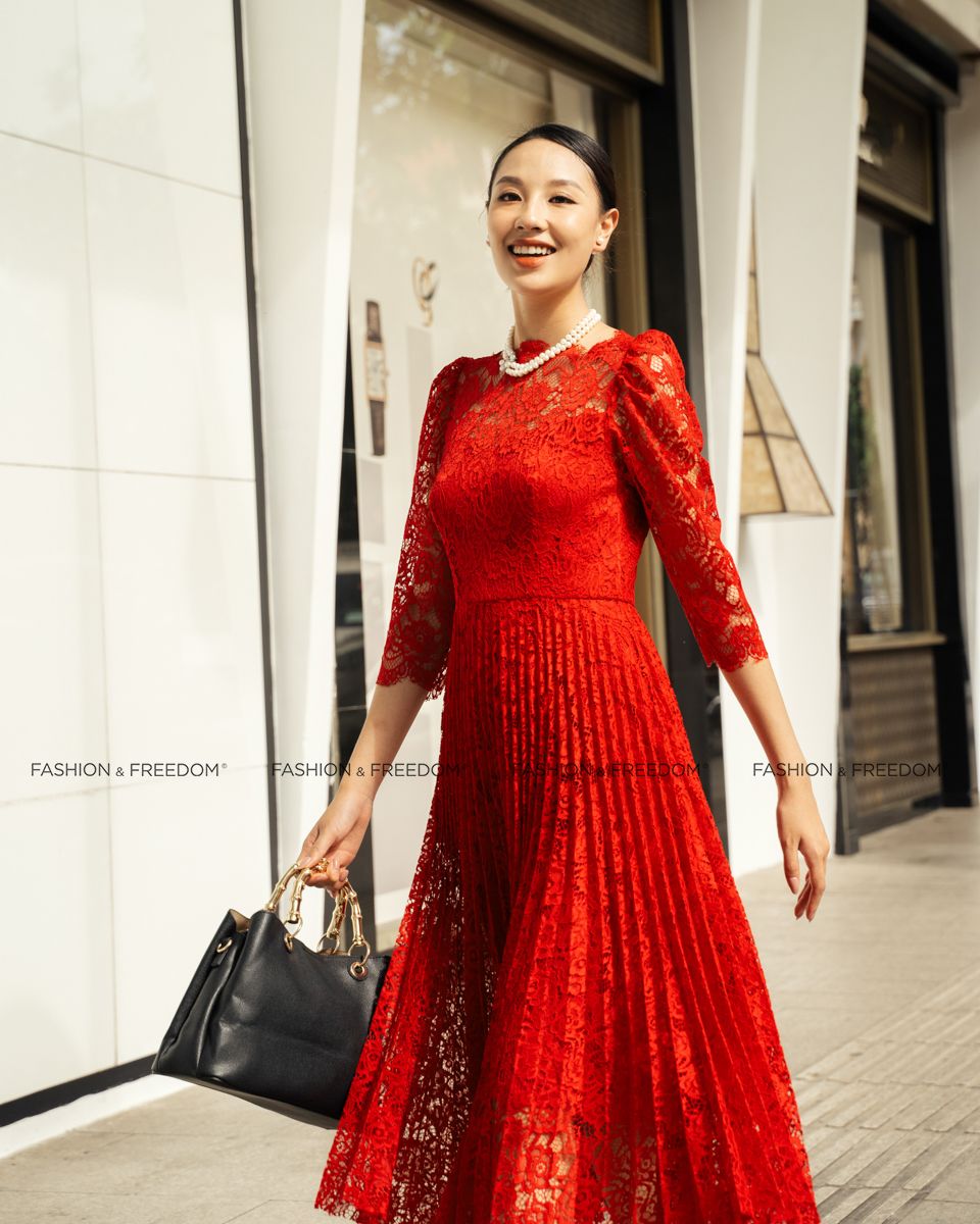 Đầm Ren Nữ Đỏ Có Tay Sắc Màu Tự Do