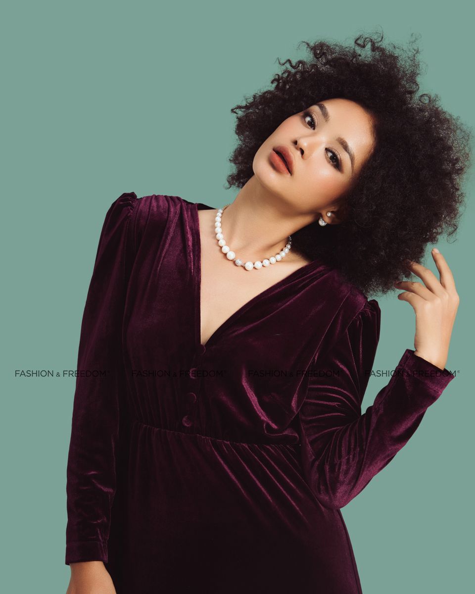 Đầm Nhung Nữ Tím Sắc Màu Tự Do