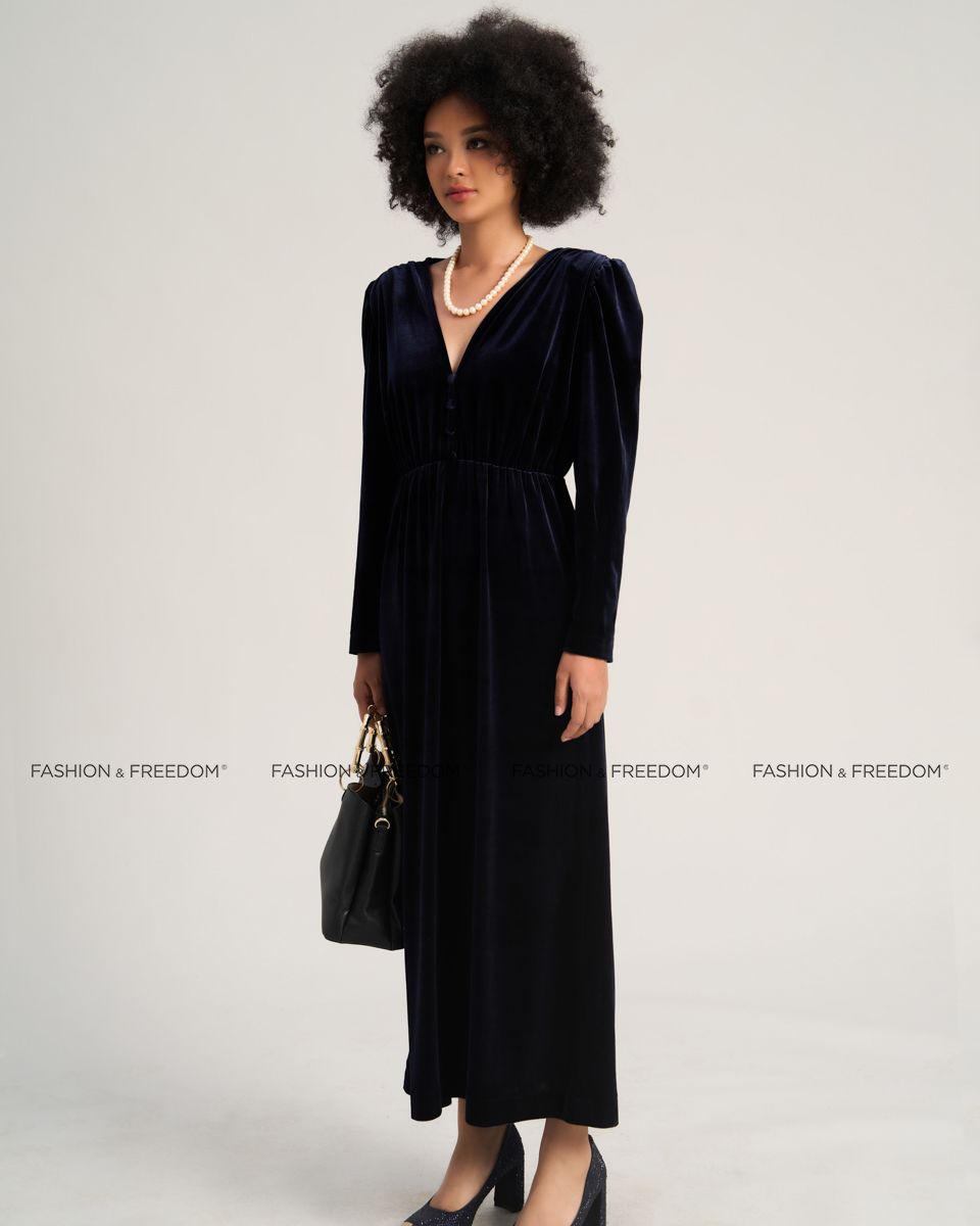 Đầm Nhung Nữ Xanh Đen Sắc Màu Tự Do