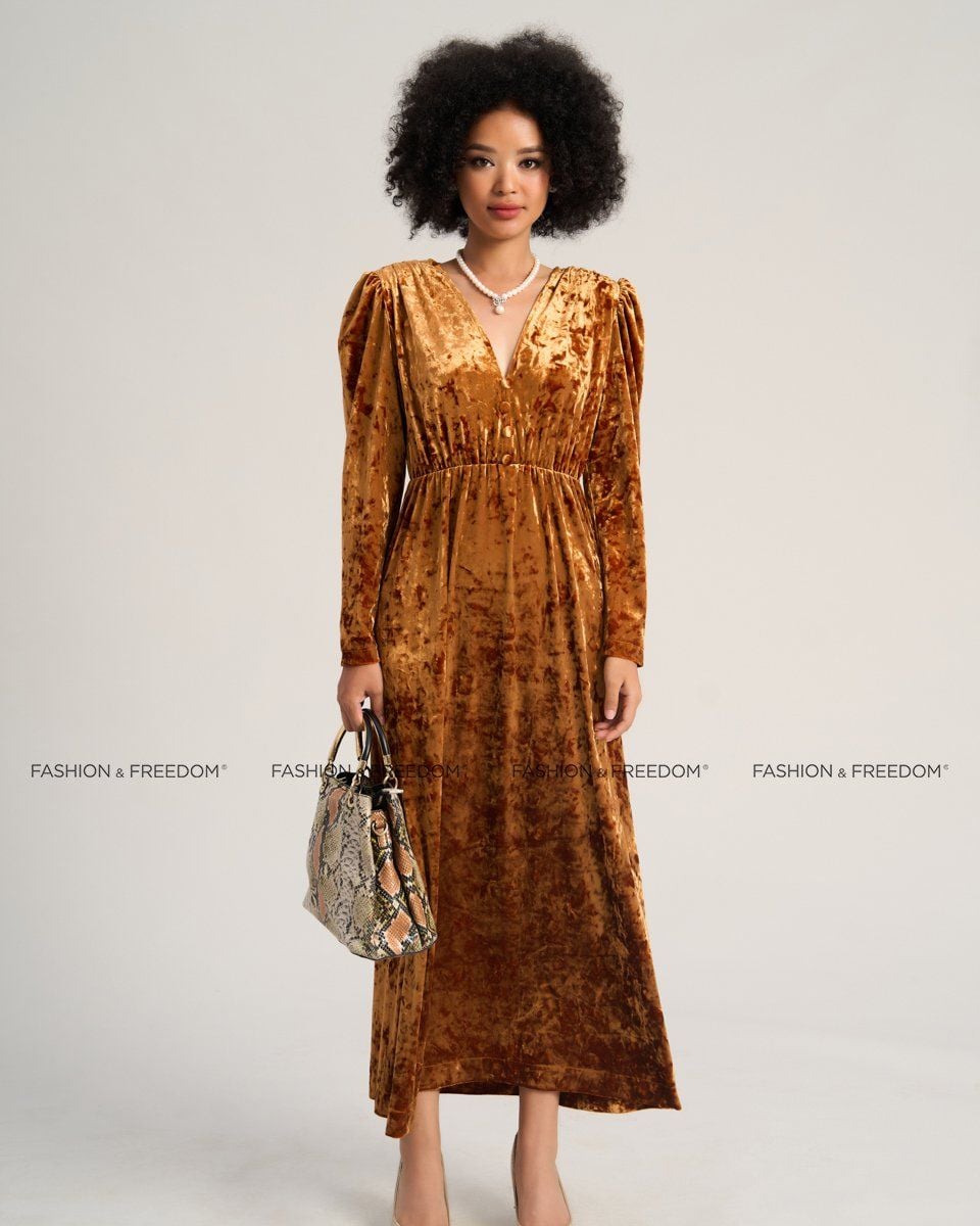 Đầm Nhung Nữ Vàng Đồng Sắc Màu Tự Do