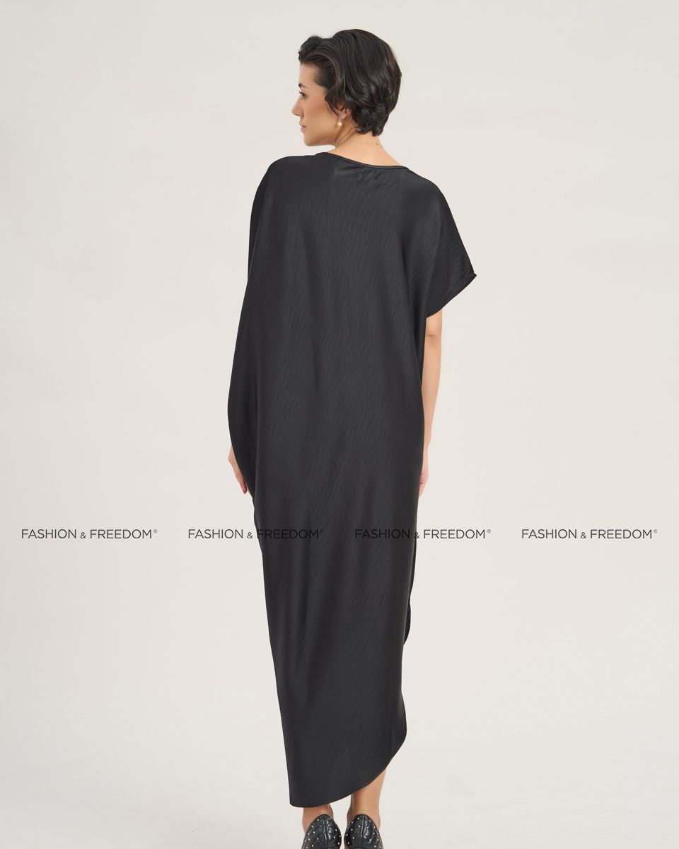 Đầm Lụa Trơn Đen The Girl In Vogue