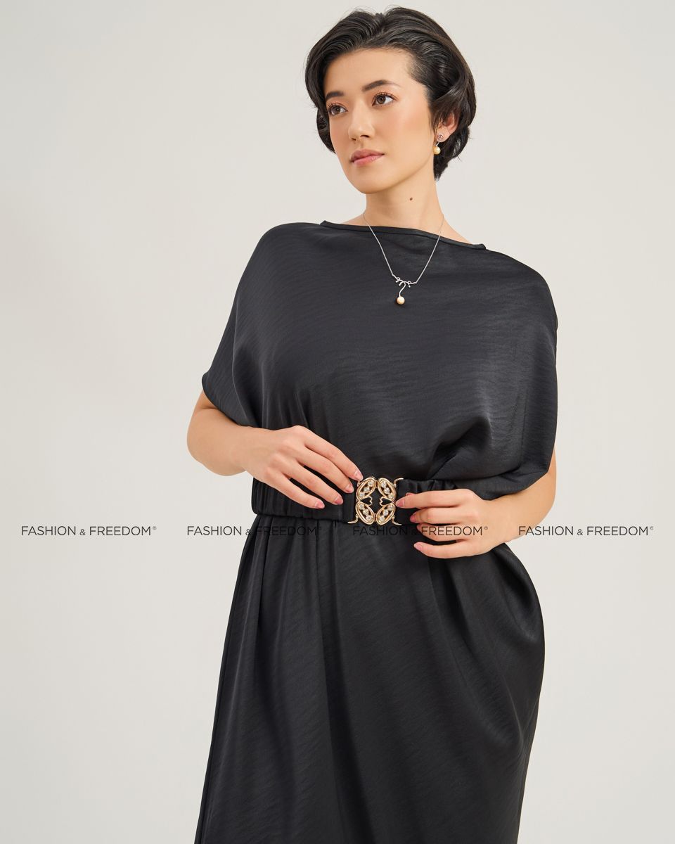 Đầm Lụa Trơn Đen The Girl In Vogue