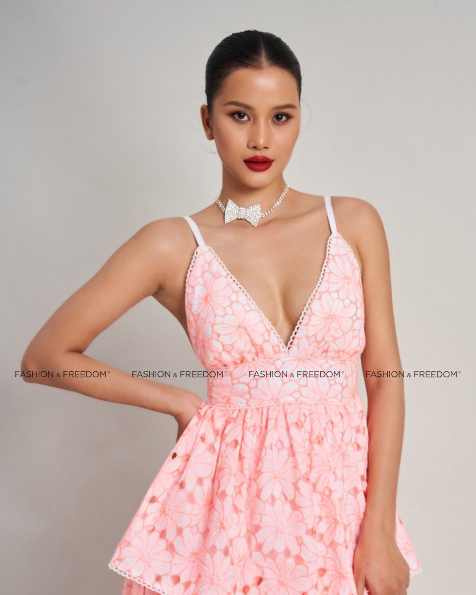 Đầm Ren Nữ Hồng City Girl