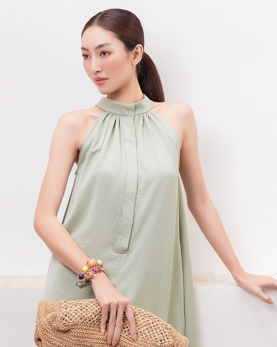 Đầm Lụa Ngọc Lợt Cổ Yếm