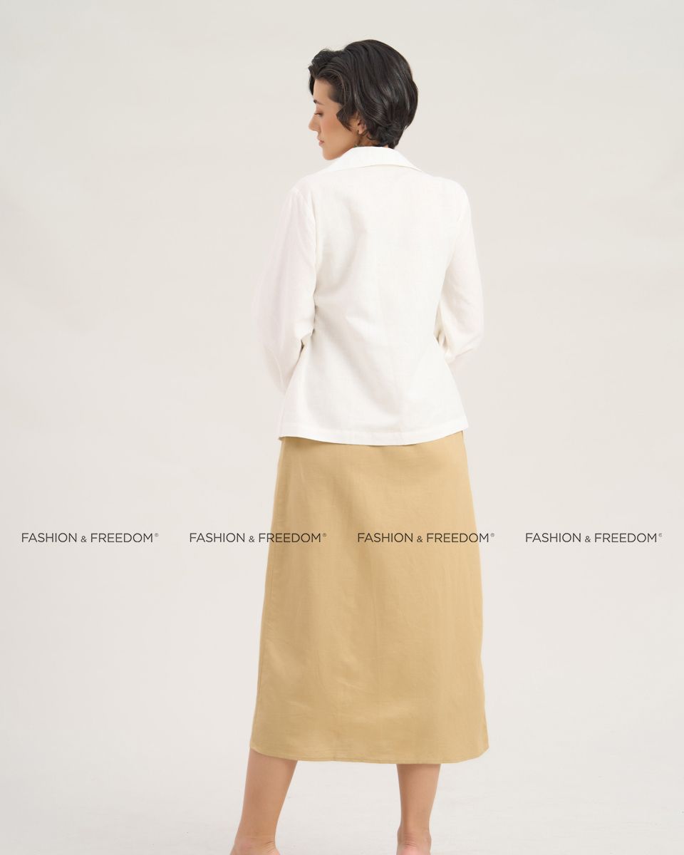 Áo Kiểu Linen Trắng  Chocolate Fall In Love