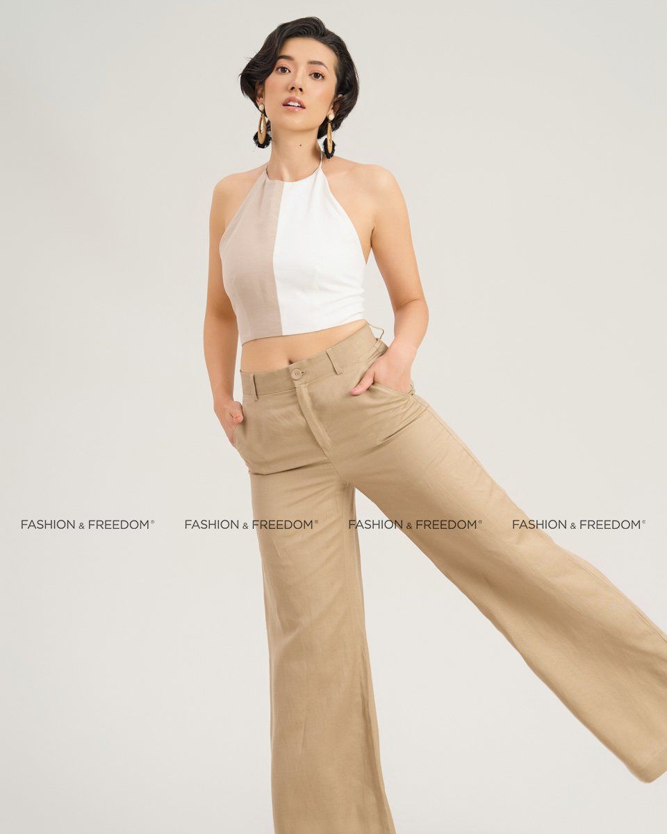 Áo Kiểu Linen Nữ Kem Trắng The Girl In Vogue