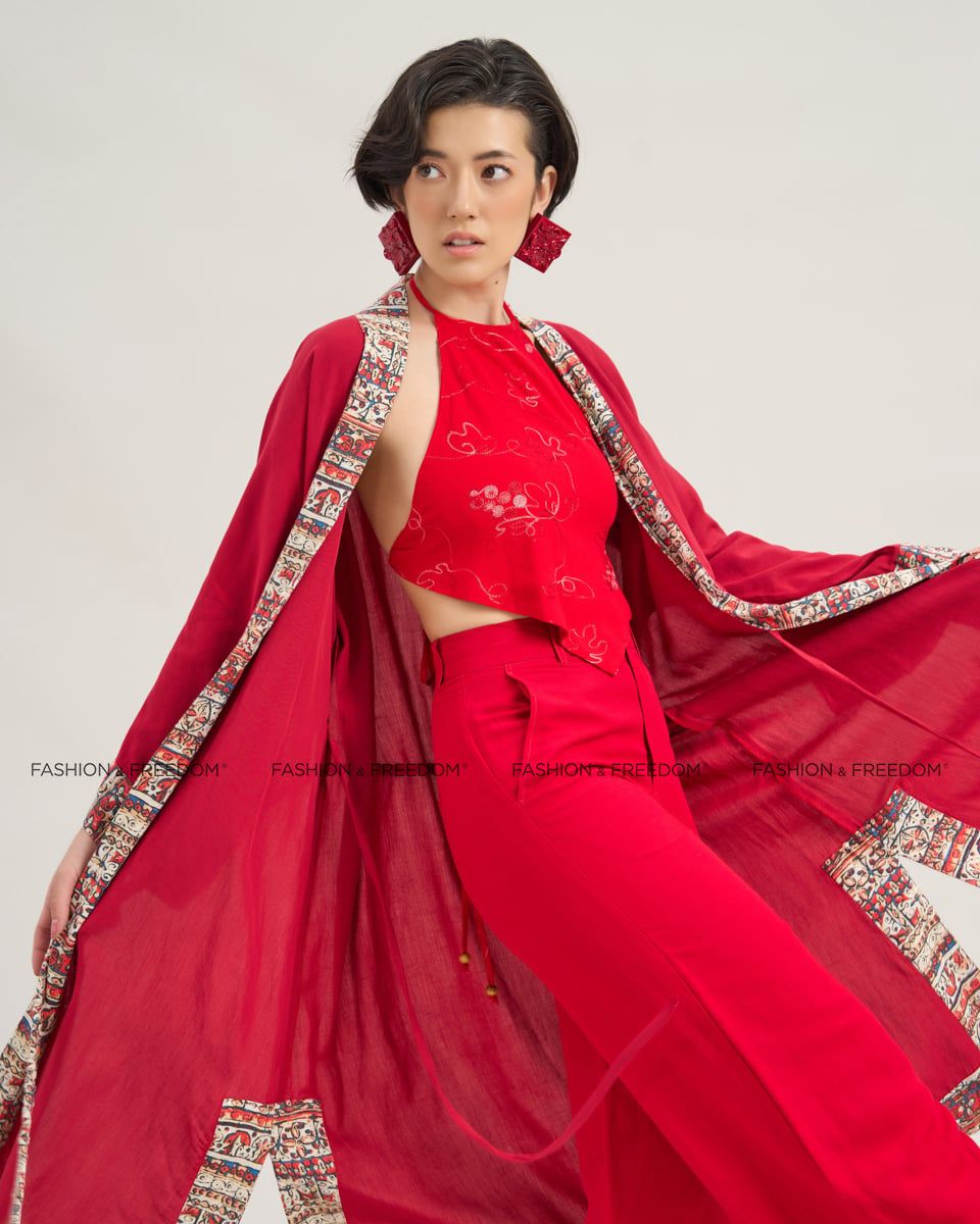 Áo Kiểu Nữ Linen Đỏ The Girl In Vogue