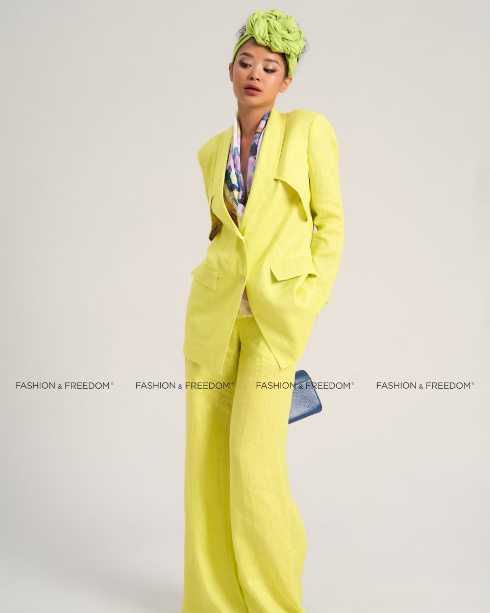 Áo Vest Linen Nữ Xanh Neon Sắc Màu Tự Do