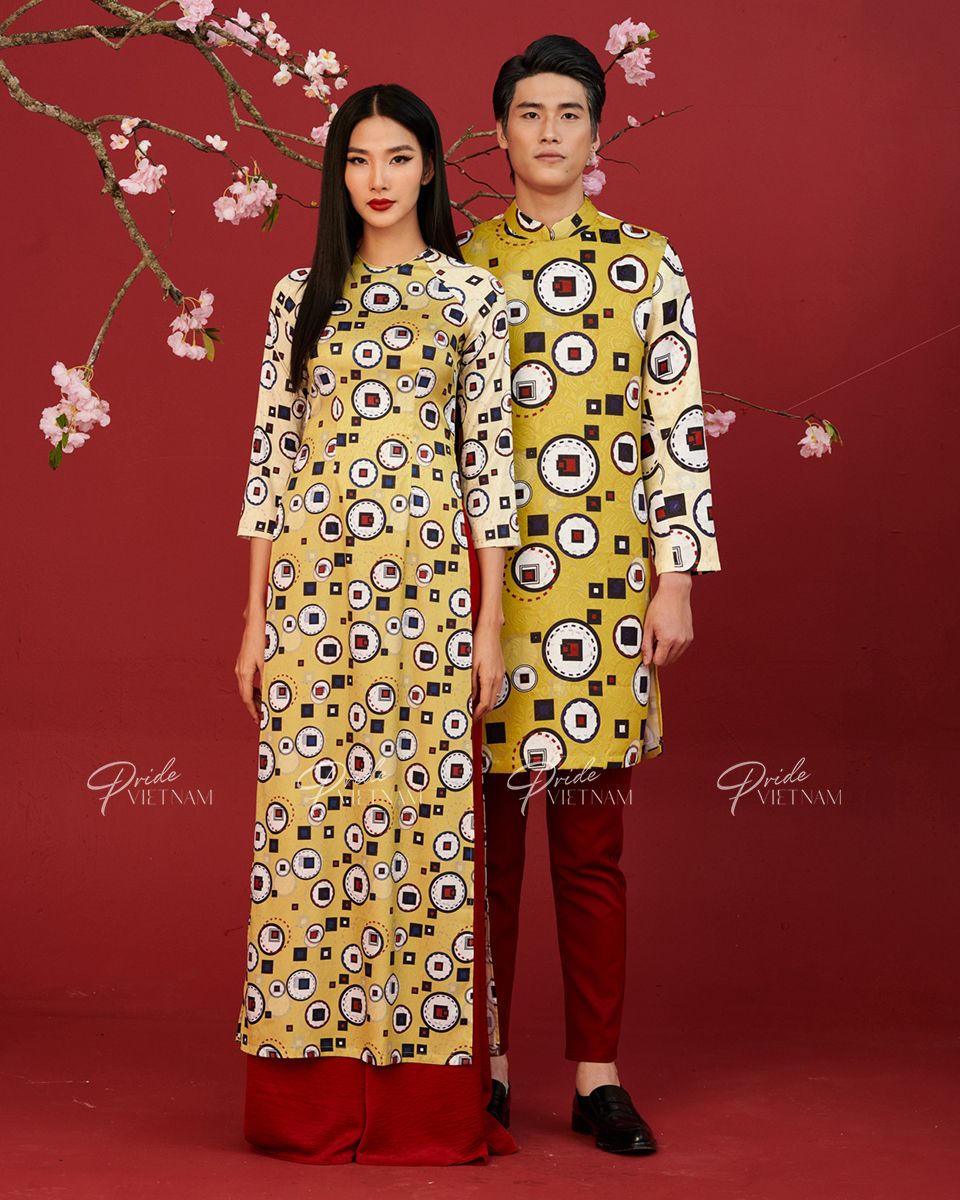 Áo Dài Lụa Vàng Xuân Thịnh Vượng