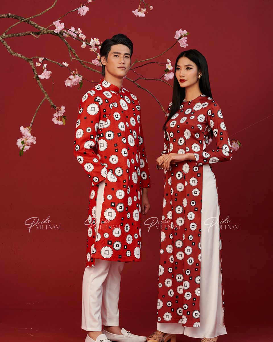 Áo Dài Lụa Đỏ Xuân Thịnh Vượng