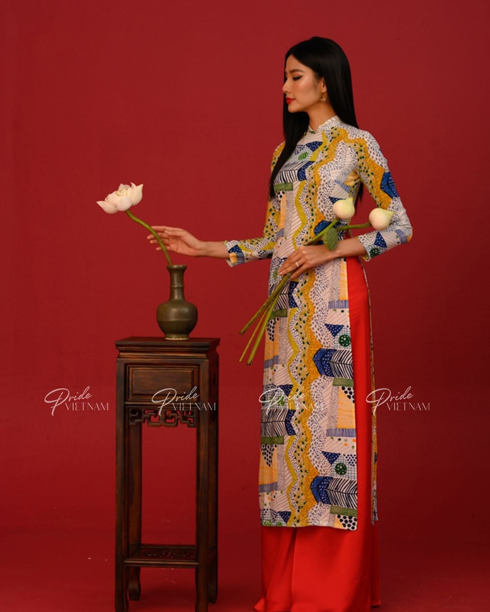 Áo Dài Lụa Vàng Xanh Xuân Thịnh Vượng