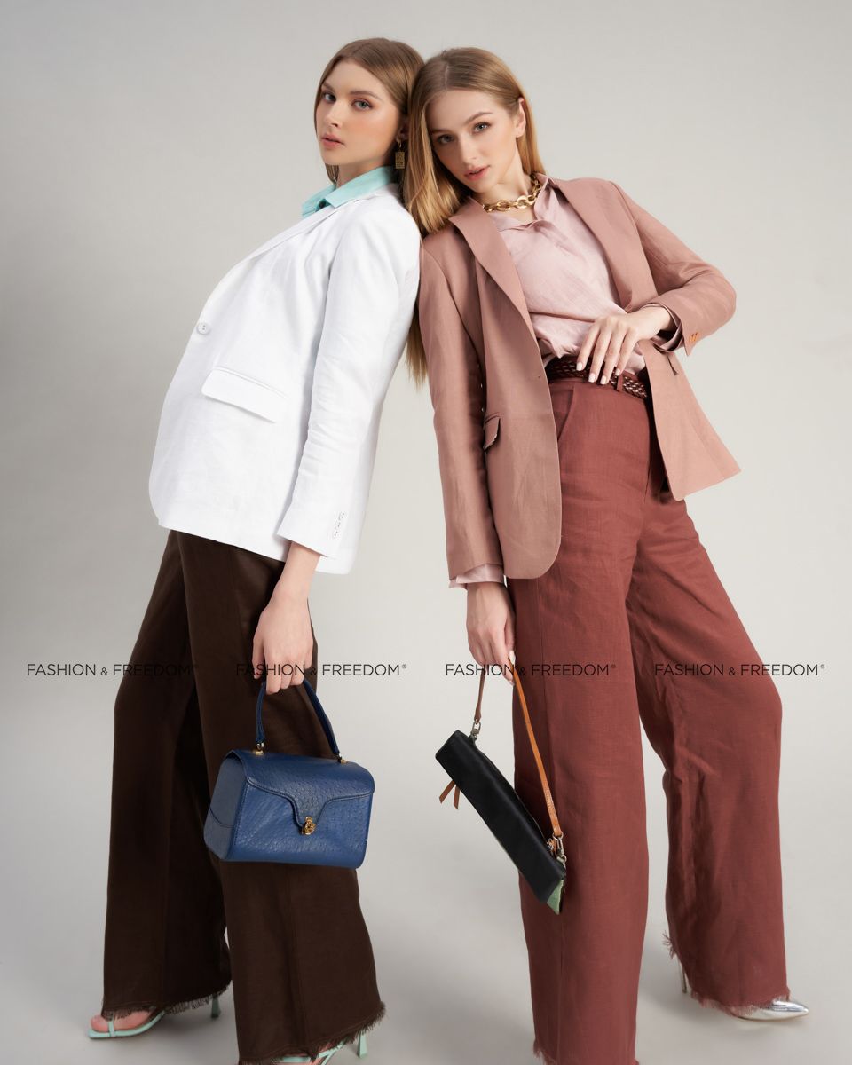 Áo Vest Linen Trắng Chocolate Fall In Love