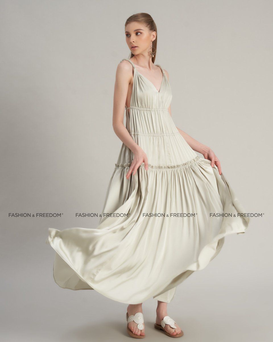 Đầm Lụa Nữ Ngọc Lợt De Soleil