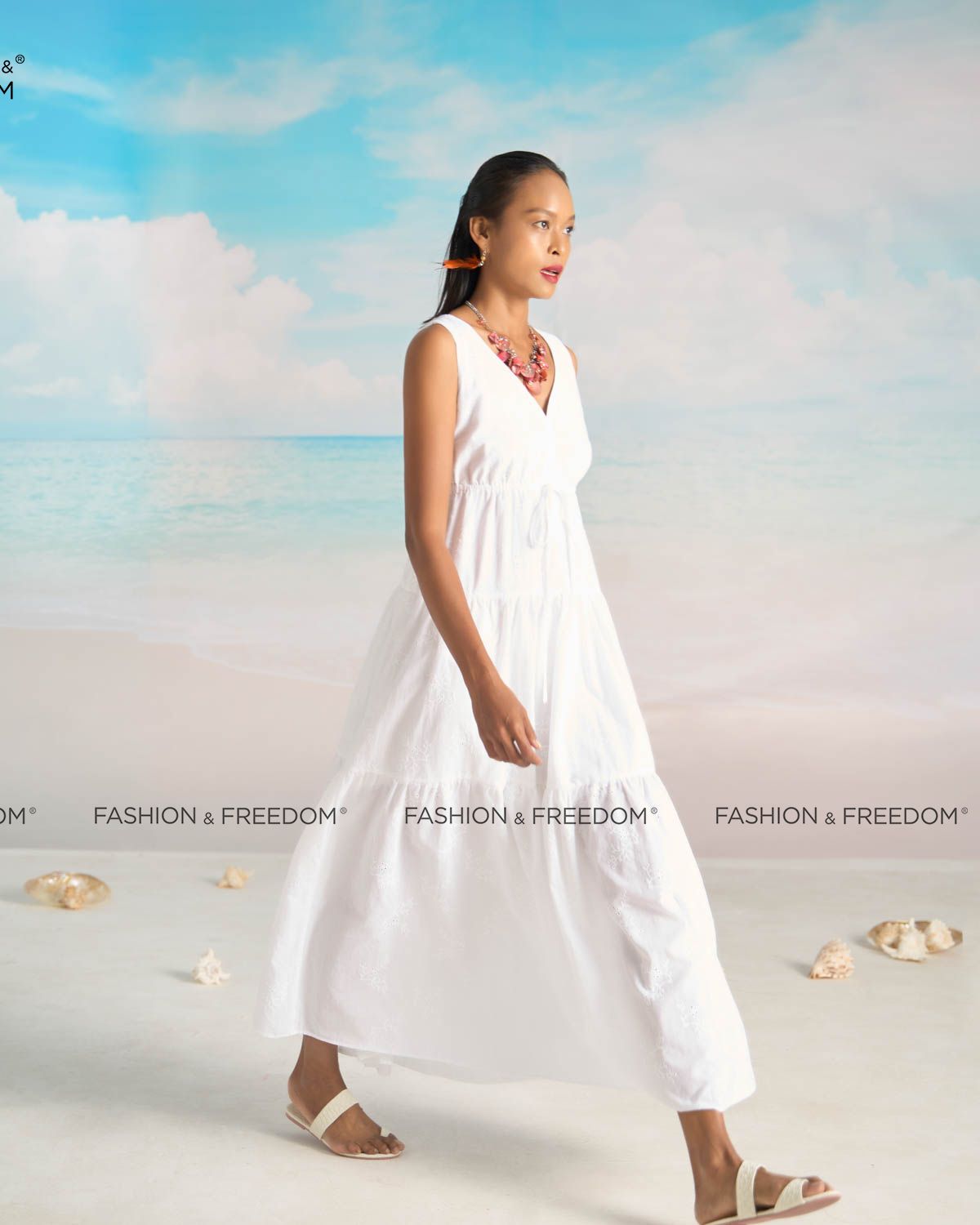 Đầm Cotton Trắng Bright And Shine