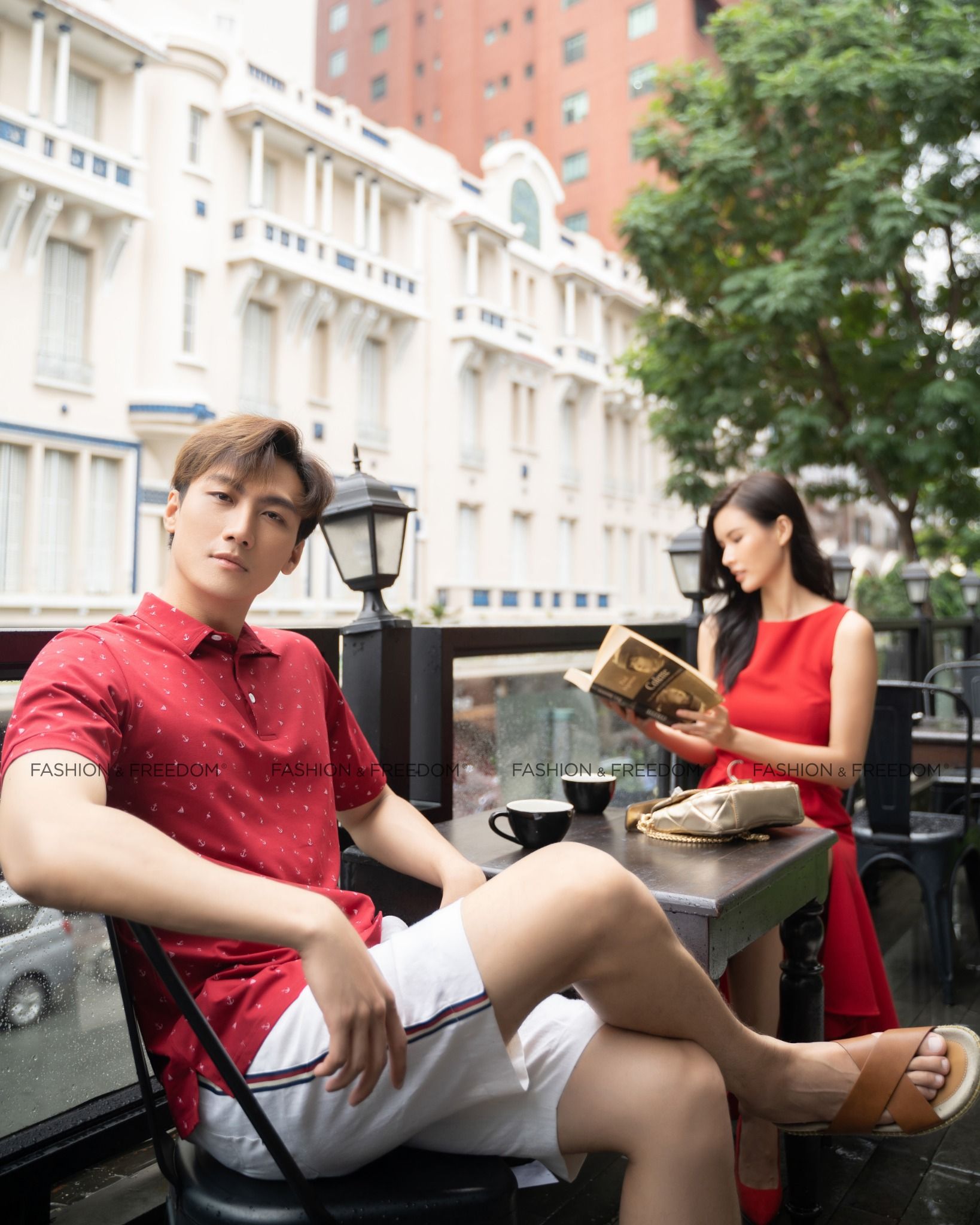 Áo Thun Nam Cotton Đỏ In Họa Tiết