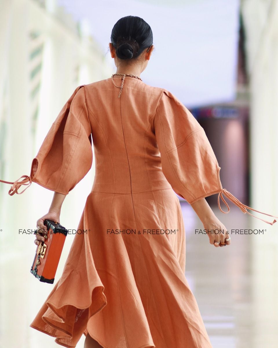 Đầm Linen Cam Đất Chocolate Fall In Love